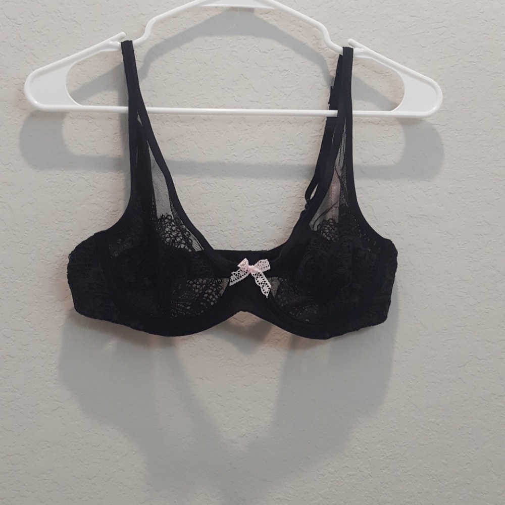 VS Lace Bra